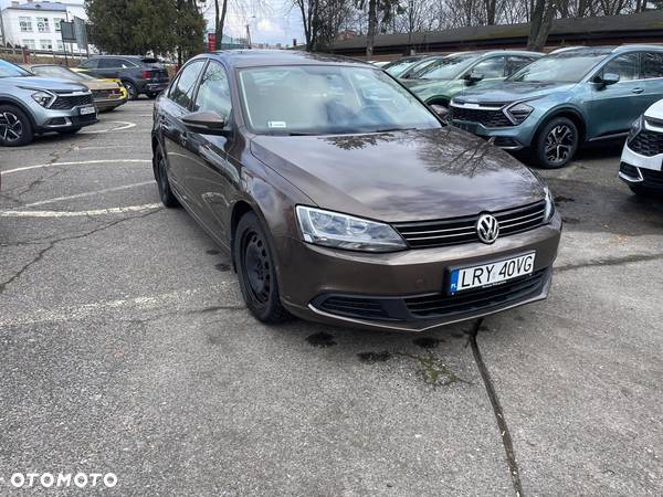 Volkswagen Jetta 1.2 TSI BMT Comfortline - 1