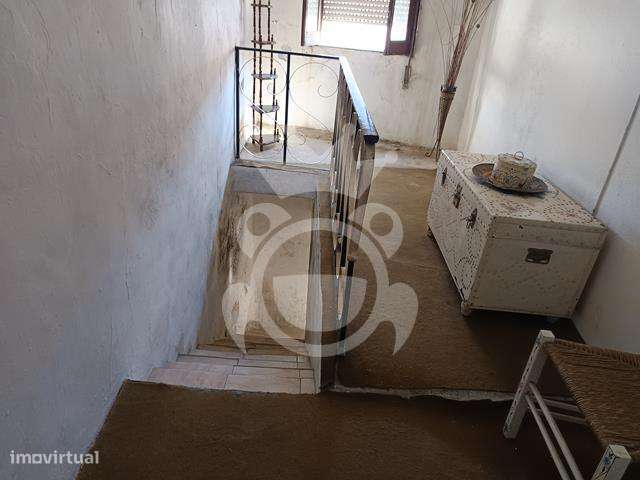 Moradia - centro de Reguengos-23