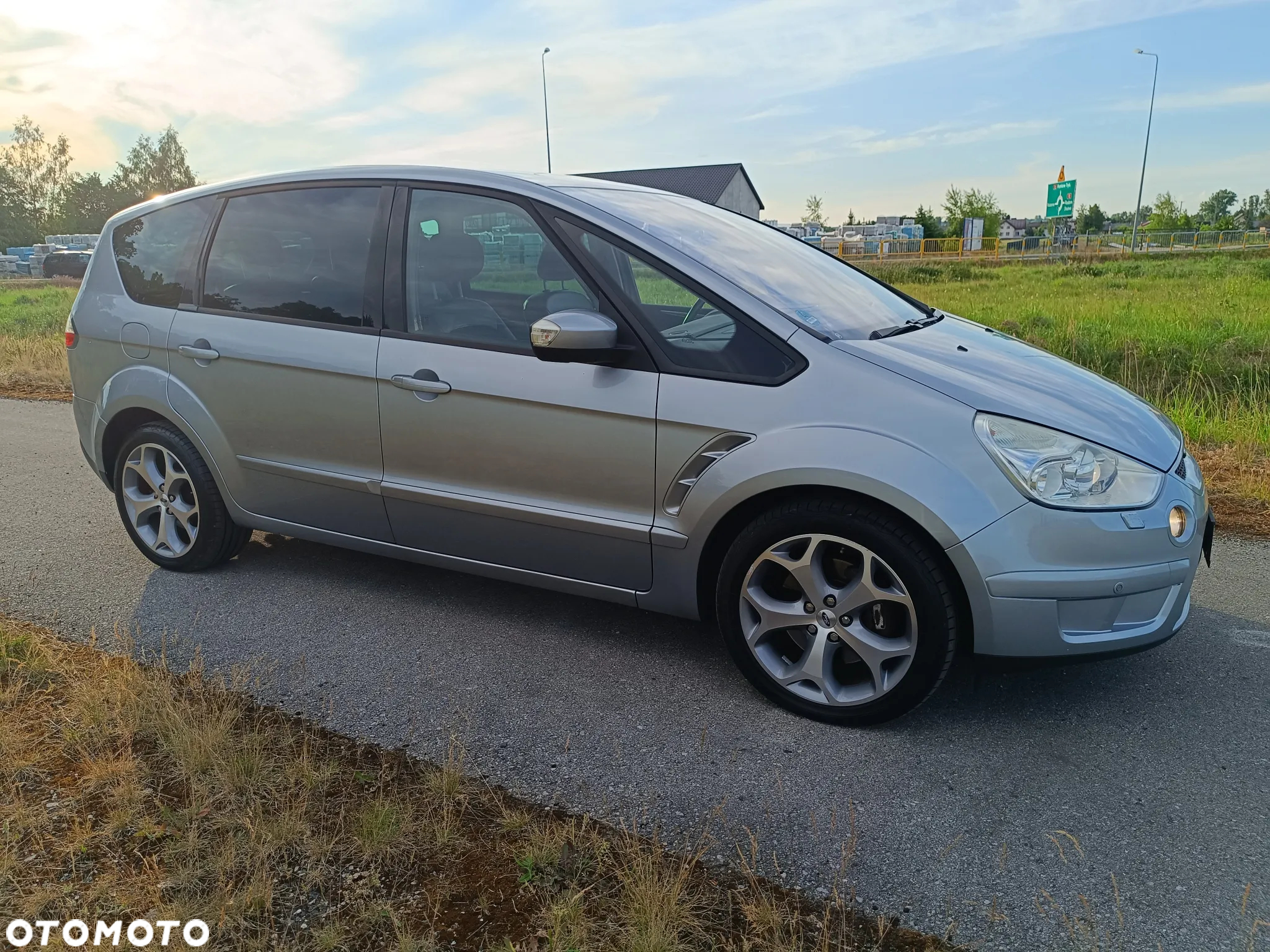 Ford S-Max - 6