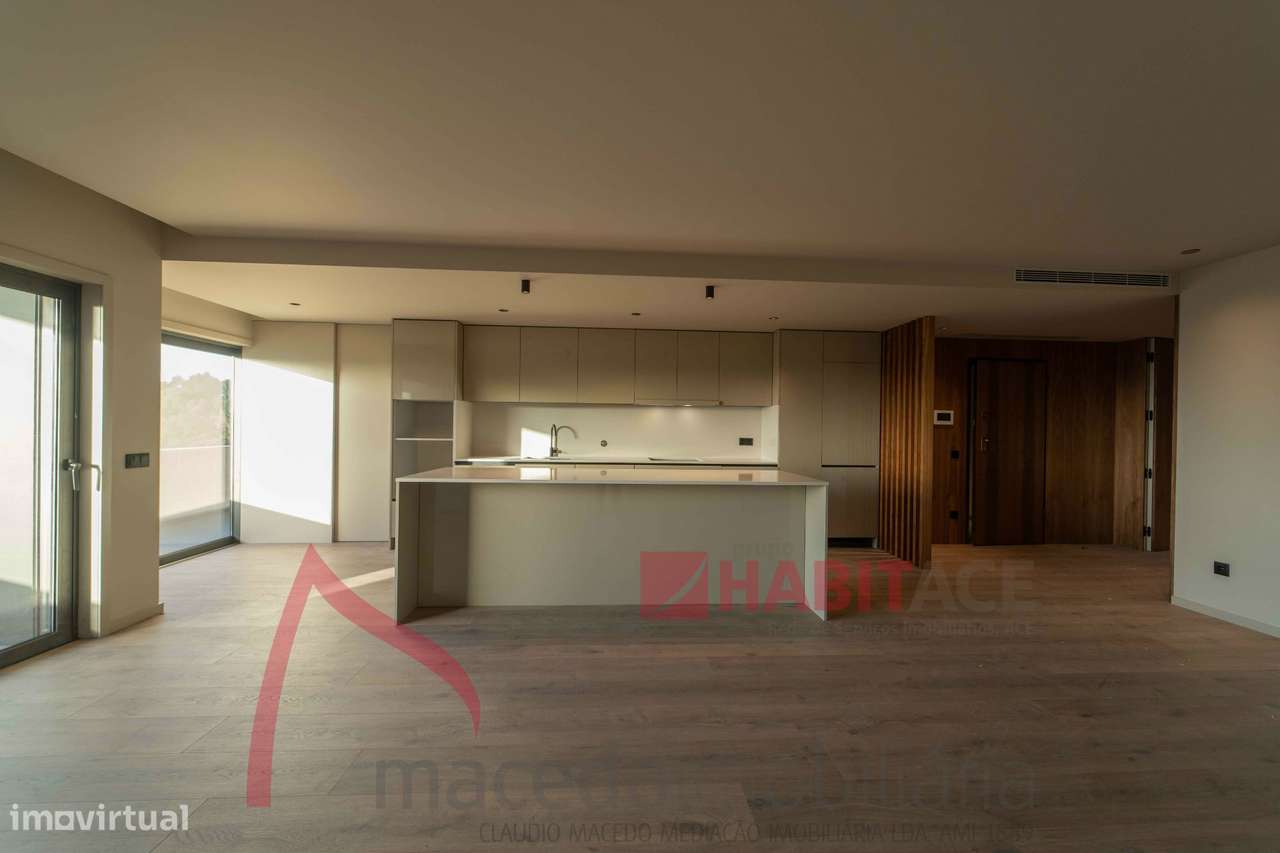 Apartamento T2 Novo para Arrendamento  em São Vicente - Grande imagem: 2/17