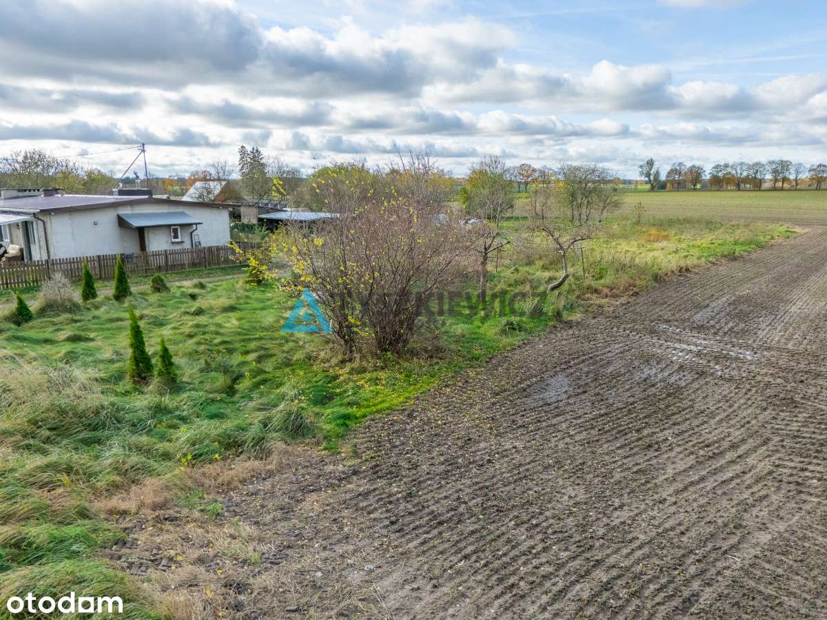 Atrakcyjna Działka Rolna-16