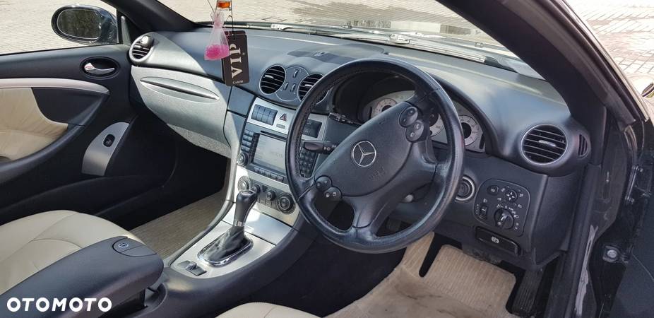 Mercedes-Benz CLK Cabrio 280 7G-TRONIC Avantgarde - 4