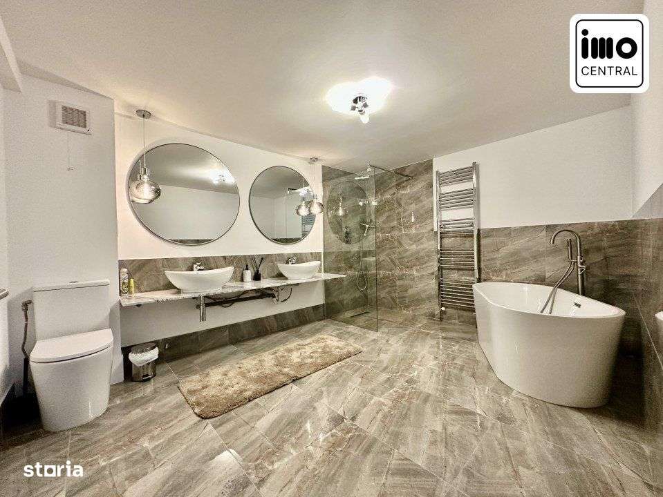 Vila de lux cu vedere la Muntii Bucegi, aproape de Castelul Bran, COMI - Imagine principală: 4/19