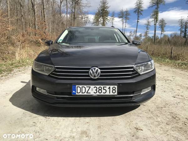 Volkswagen Passat 2.0 TDI BMT Comfortline - 22