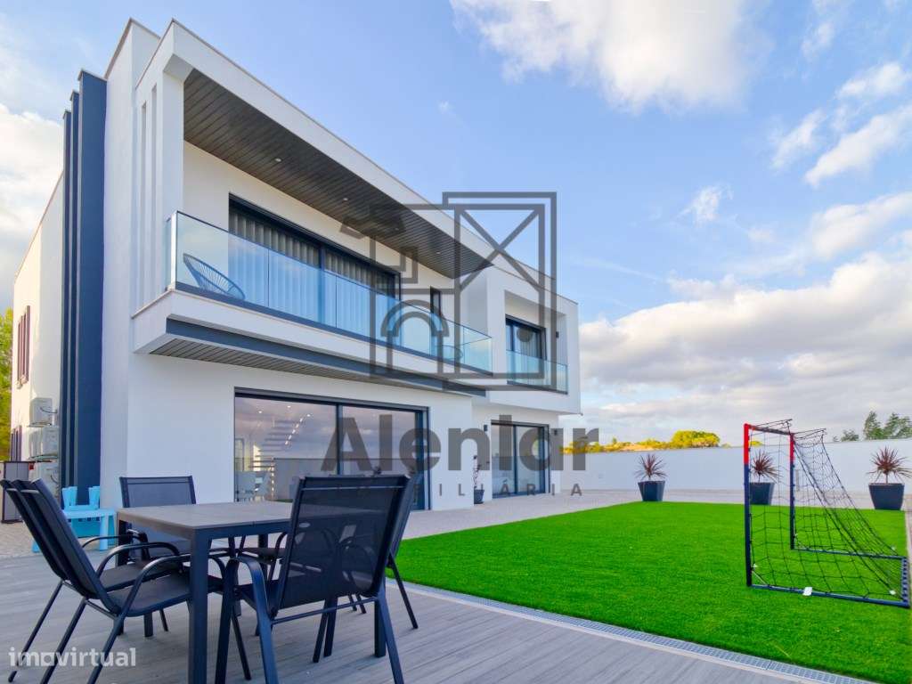 Moradia Contemporânea em Alenquer-6