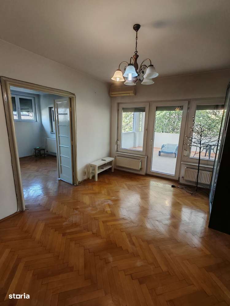 Vilă interbelică – Casin / Domenii – ideală clinica/ resedinta/ sediu-17