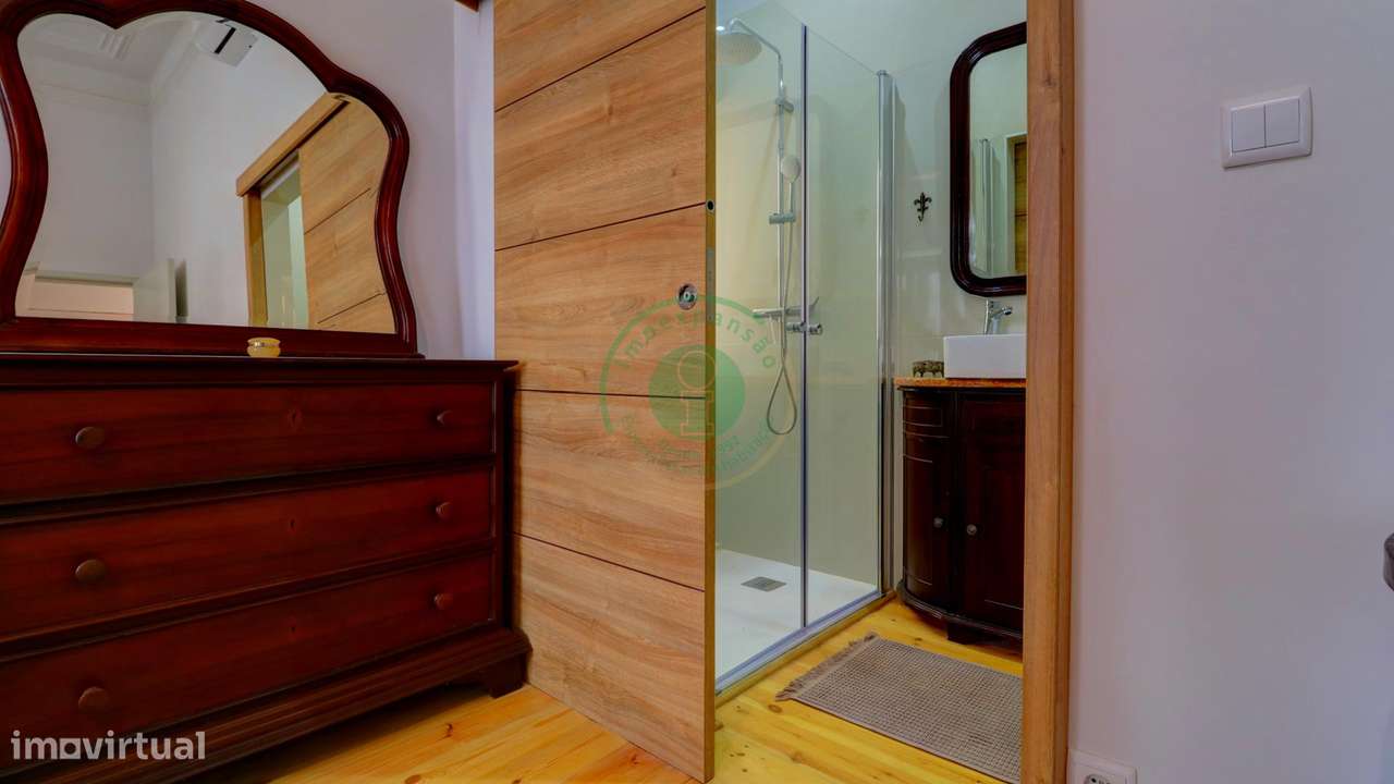 Casa com História no Bairro Novo-35