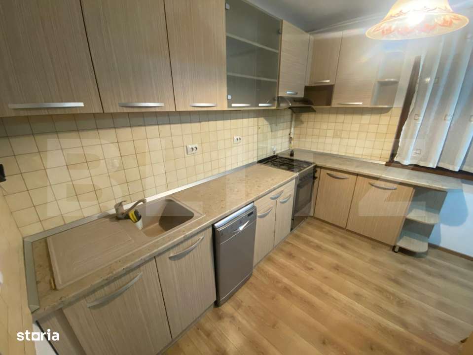 Apartament 3 camere, 74 mp, 2 balcoane, eta intermediar, la cheie, zon - Imagine principală: 3/10