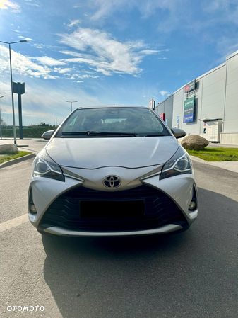 Toyota Yaris 1.5 Premium - 8