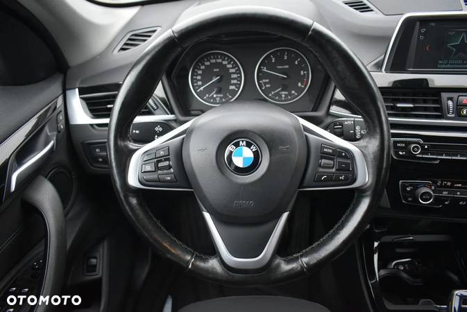 BMW X1 xDrive20d Sport Line sport - 31