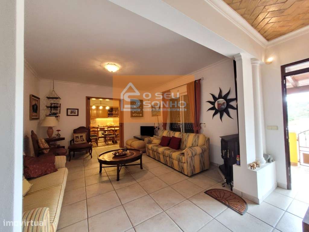 Moradia T3 com Terreno no Ameixial-9