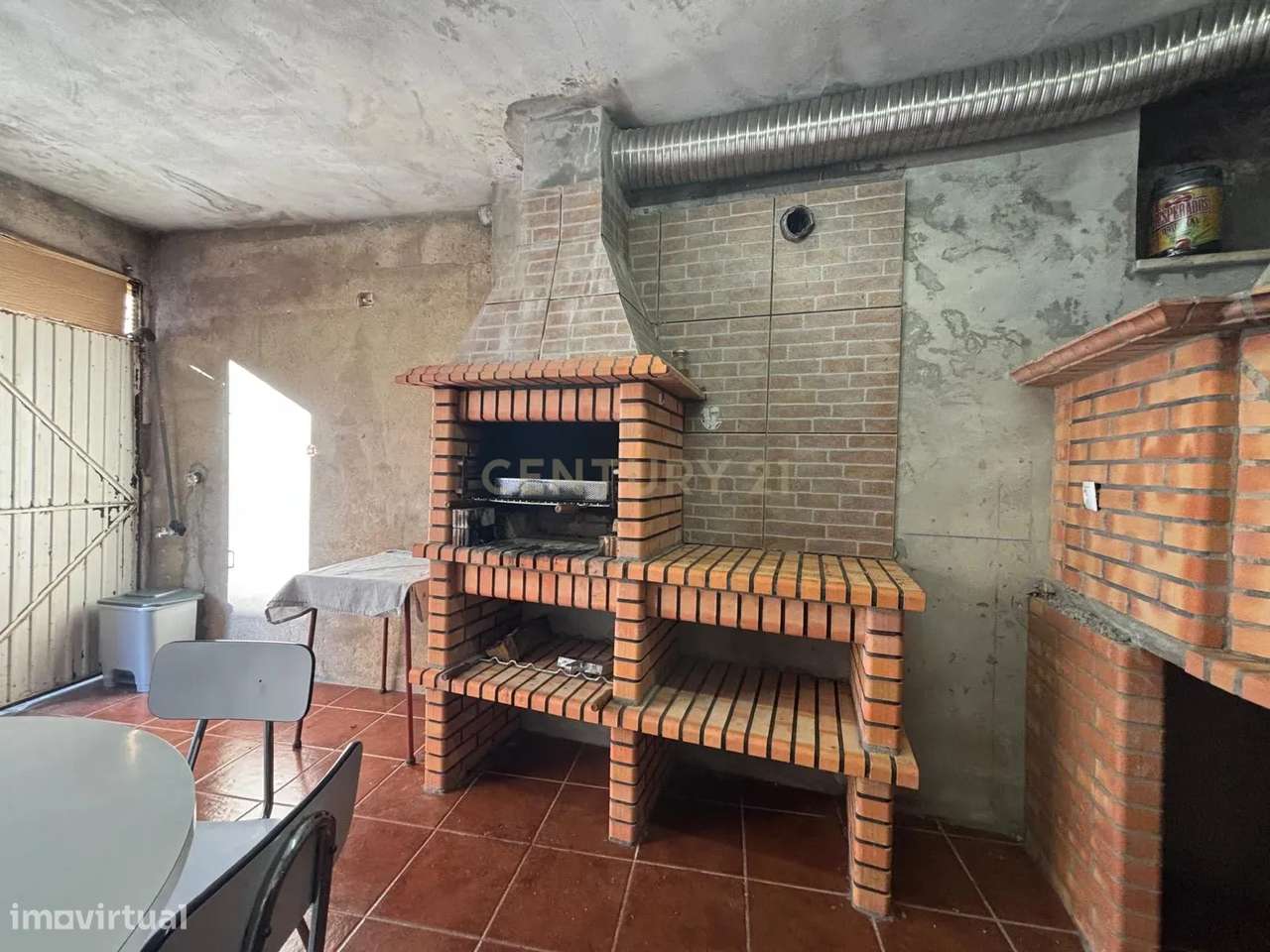 Moradia T5 com Jardim e Vista para o Rio em Venda de São José, Alberga-18