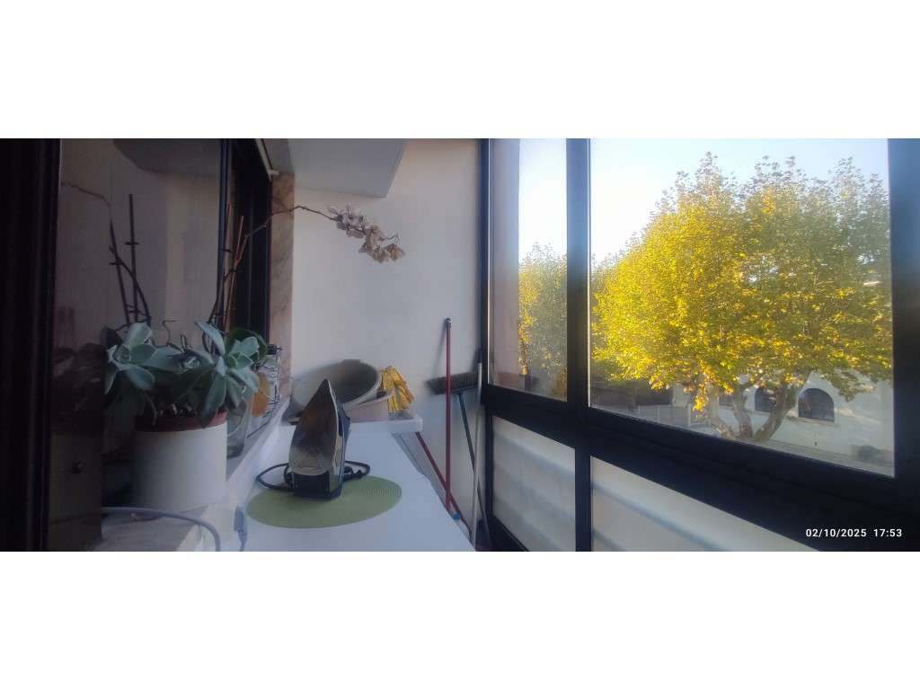 Apartamento T3 remodelado no centro da cidade de Ourém-13