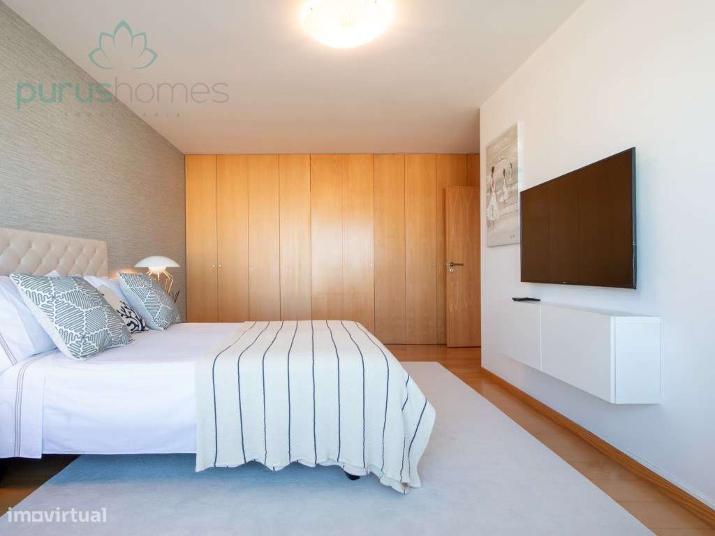 Apartamento T4 Dúplex na Zona Histórica de Aveiro-17