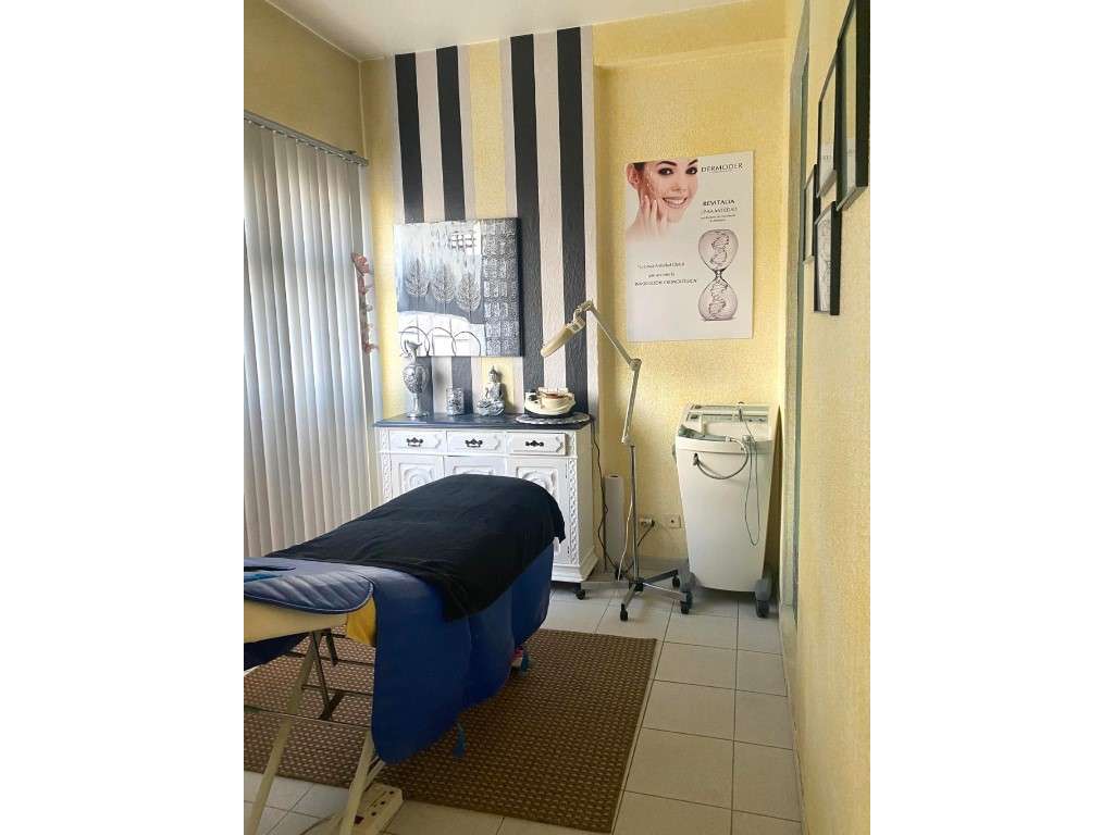 Aranguês - Loja com garagem - Excelentes àreas-4