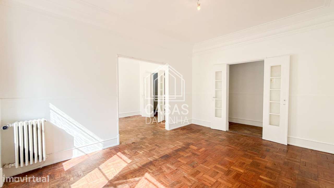 Apartamento T6 no Parque Eduardo VII - Lisboa-20