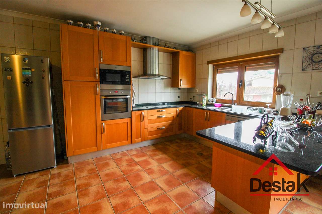 Moradia Isolada V5 a 10 minutos de Viseu - Grande imagem: 3/19