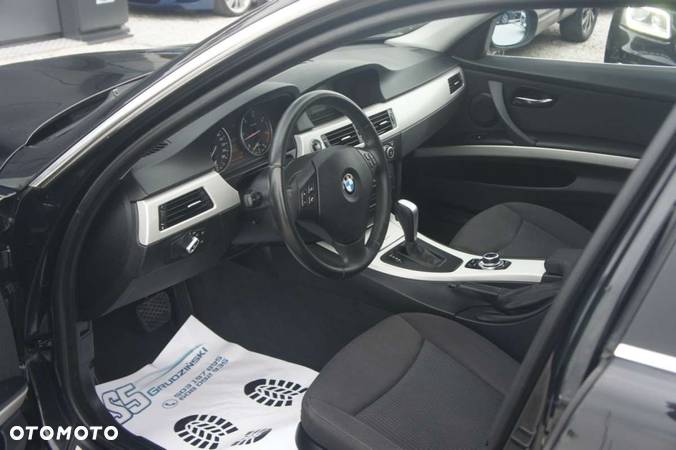 BMW Seria 3 - 8