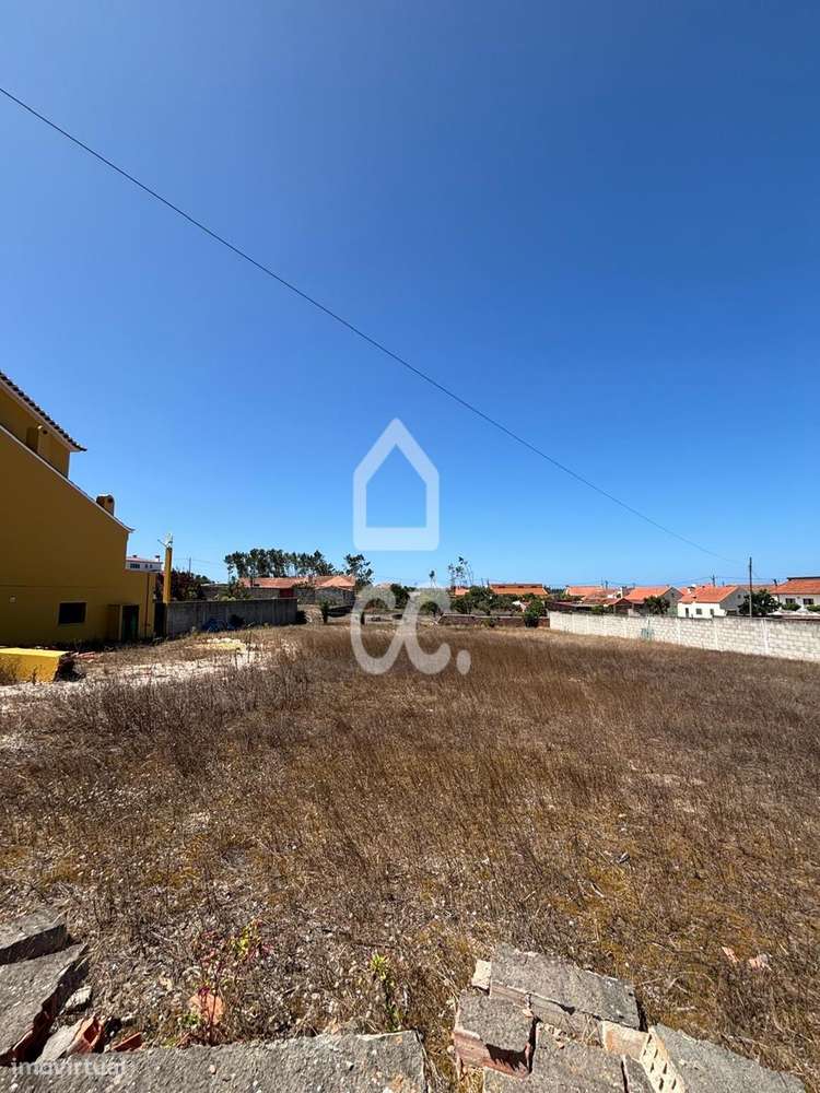 Terreno inserido no aglomerado urbano, com viabilidade de construção u-5