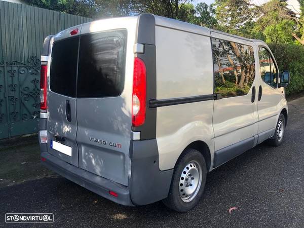 Opel Vivaro 2.0CDTI 6 LUGARES - 3