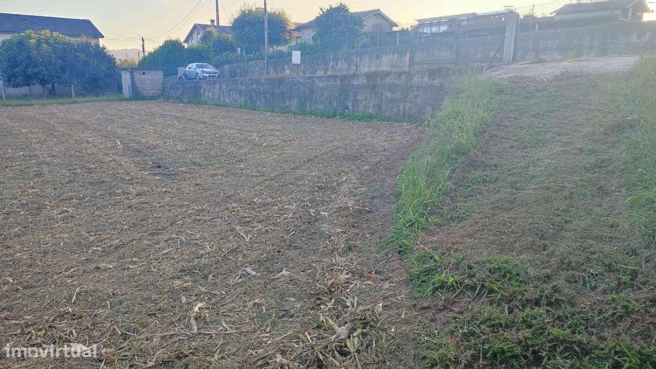 Terreno para construção em Ferreiros, Amares - Grande imagem: 3/9