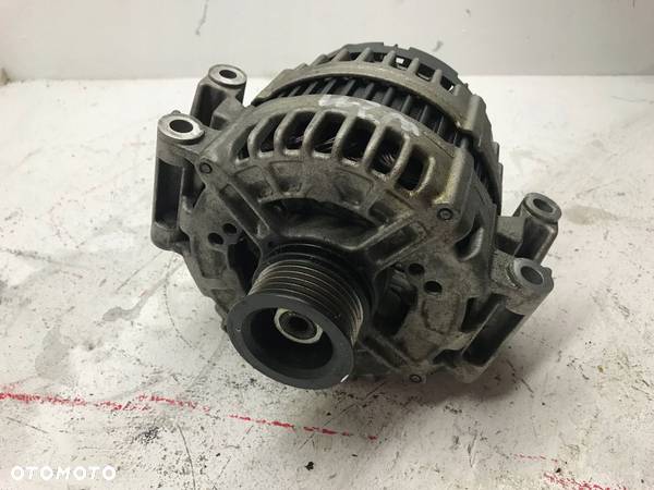 MERCEDES E W211 W221 3.5 V6 ALTERNATOR - 2