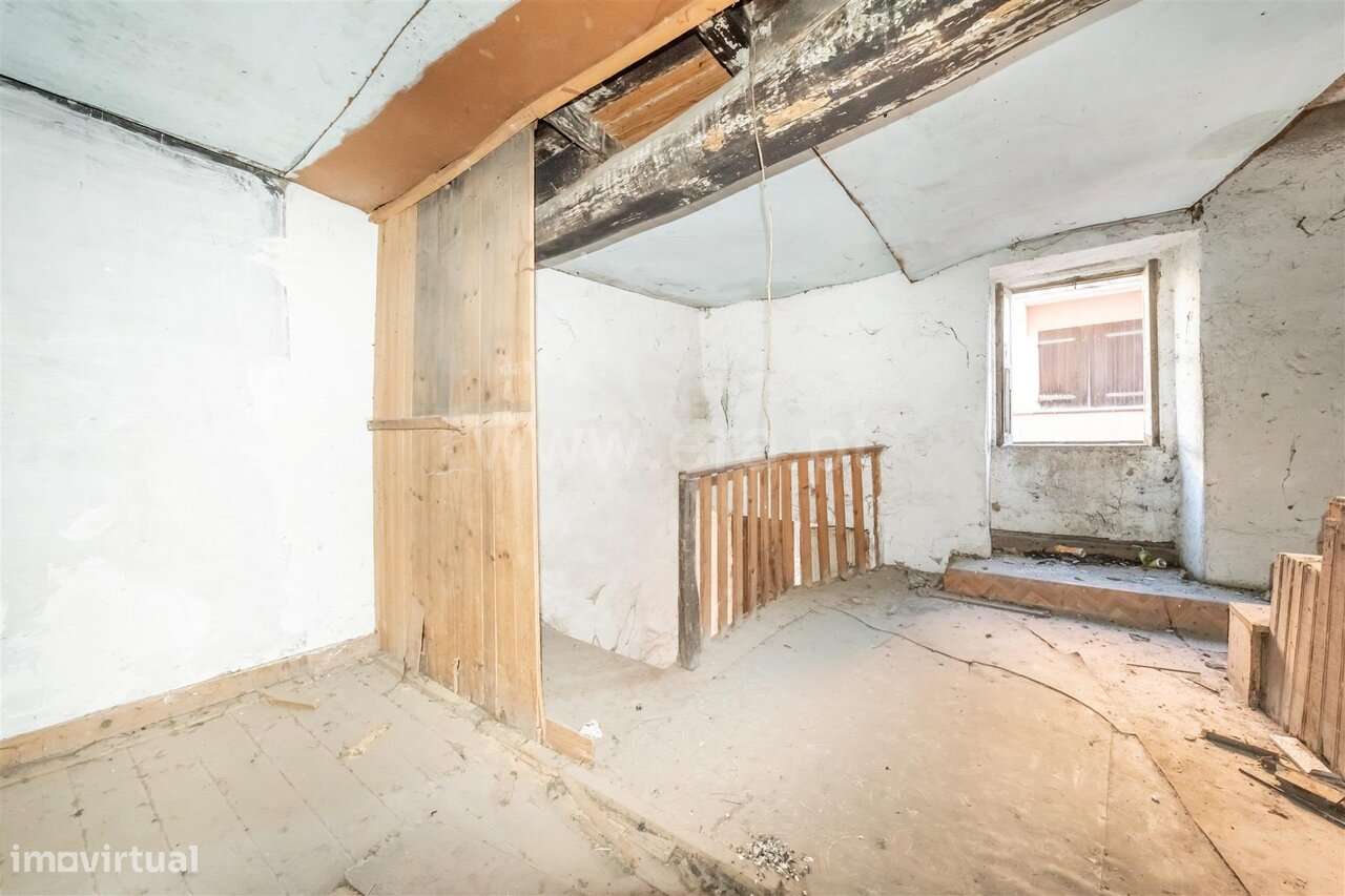 Moradia T2 / Covilhã, Ferro-6