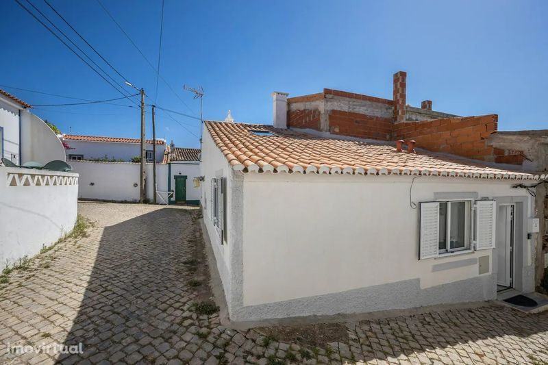 Casa no centro de Vila do Bispo