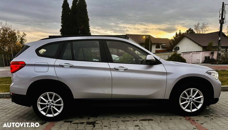 BMW X1 xDrive20i Aut. Sport Line - 3