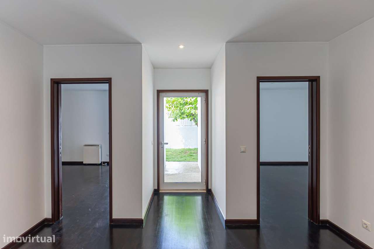 Moradia T3 de 4 Frentes, no centro Avanca( Estarreja),  lote de 360 m2-21