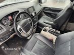 Chrysler Town & Country 3.6 Limited - 5