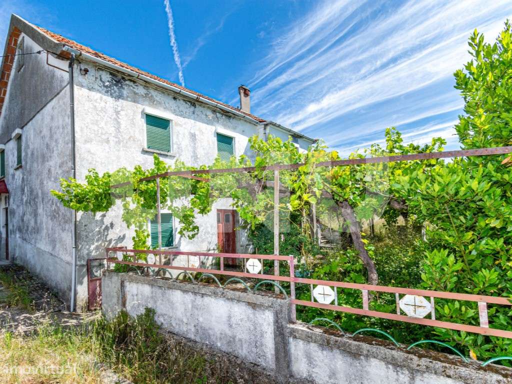 Quinta T3 na Vila do Carvalho, apenas a 8 Km da Covilhã! - Grande imagem: 3/38