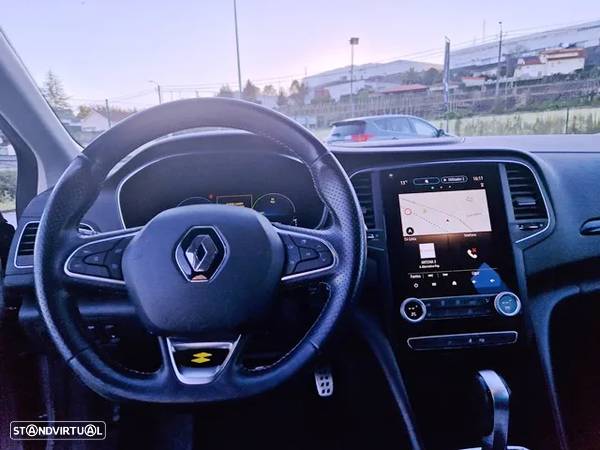 Renault Mégane Sport Tourer 1.6 E-Tech Plug-In Hybrid R.S. Line - 18