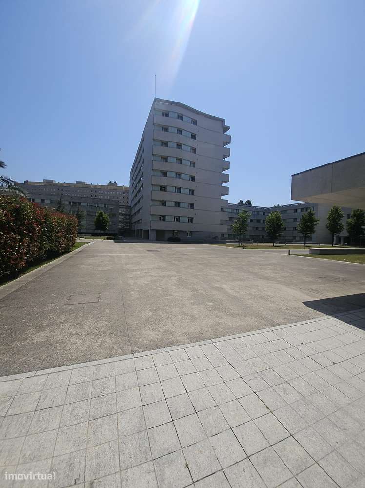 Apartamento T2 Rua da Venezuela - Grande imagem: 5/60