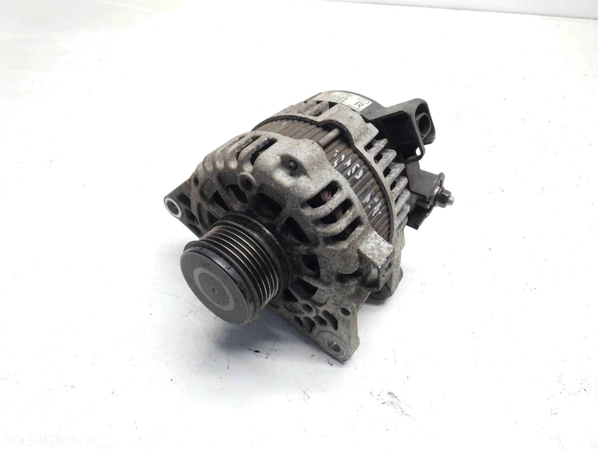 ALTERNATOR 37300-2A900 HYUNDAI I40 LIFT 1.7CRDI 2018r. ORYGINAŁ - 1