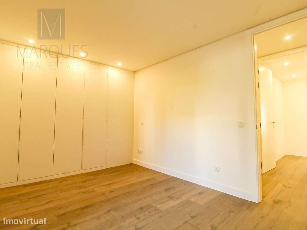 Apartamento T3 com Parqueamento e Arrecadação na Quinta do Desembar...-15