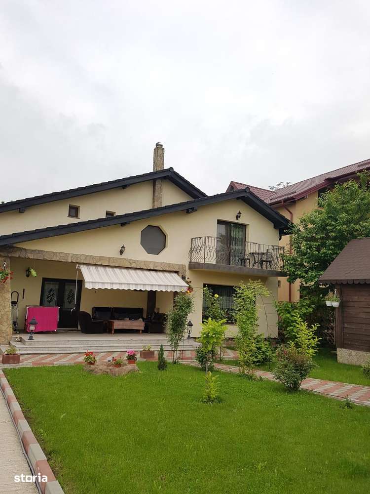 Casa cu etaj la str.Calea Nationala - Imagine principală: 1/11