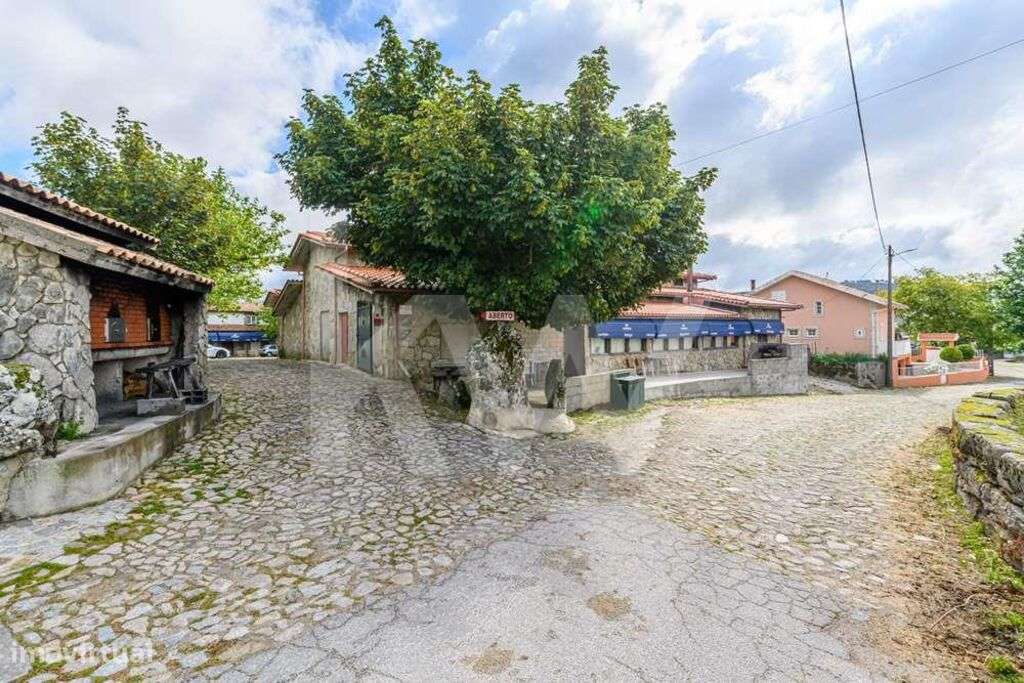 Propriedade Nariz do Mundo ( Restaurante, Residencial e Habitação) em - Grande imagem: 5/50