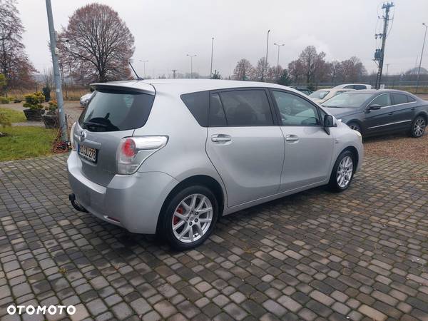 Toyota Verso 2.2 D-CAT Prestige 7os - 14