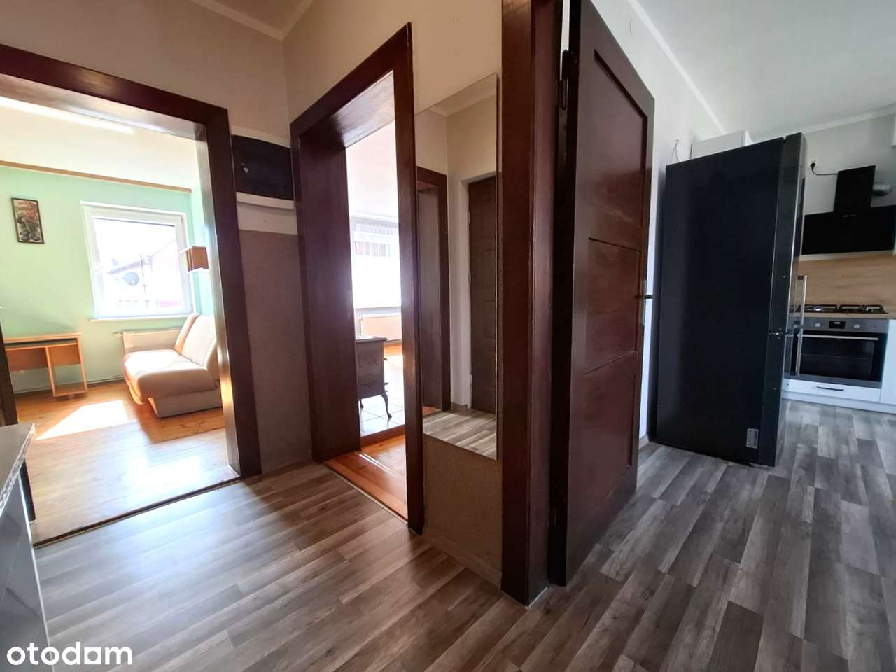 Uwaga! Nowa cena! Atrakcyjne mieszkanie w odnowionej kamienicy.-1