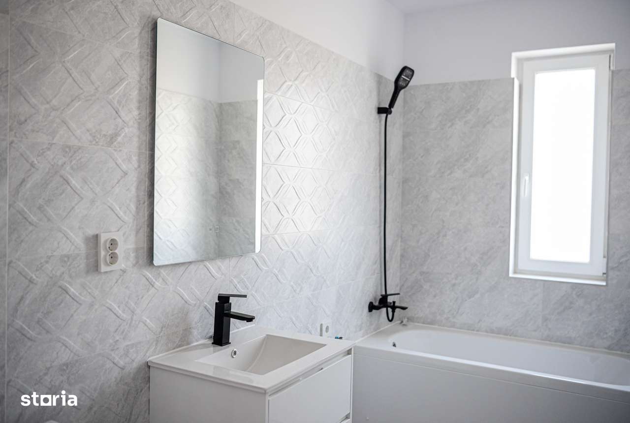 Dezvoltator imobiliar vand apartament 1 camera la cheie in bloc nou - Imagine principală: 3/10