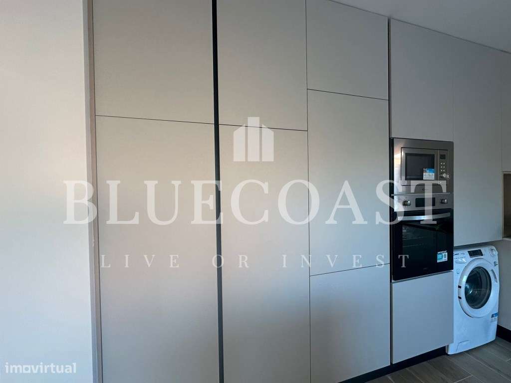 Ampla Moradia V4 Térrea - Ideal para Viver em Tranquilidade - Grande imagem: 5/27