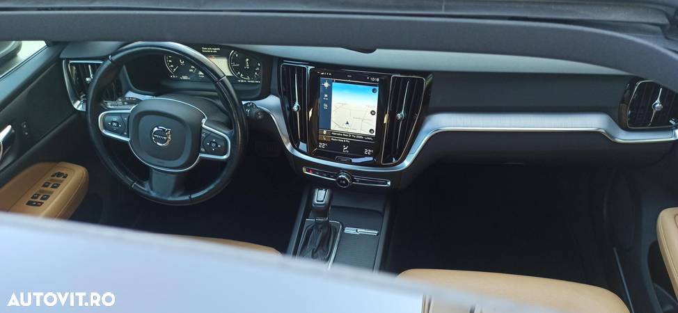 Volvo V60 D3 Geartronic Momentum Pro - 8