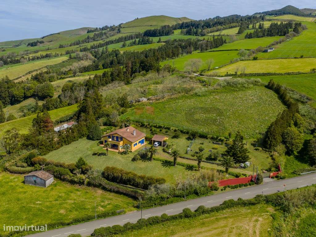 Refúgio Exclusivo com Vista Panorâmica Sobre o Atlântico - Costa Su...-53