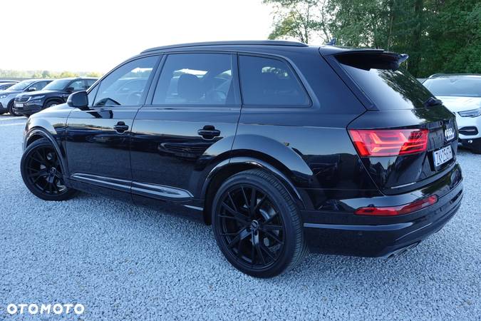 Audi SQ7 4.0 TDI Quattro Tiptronic - 11