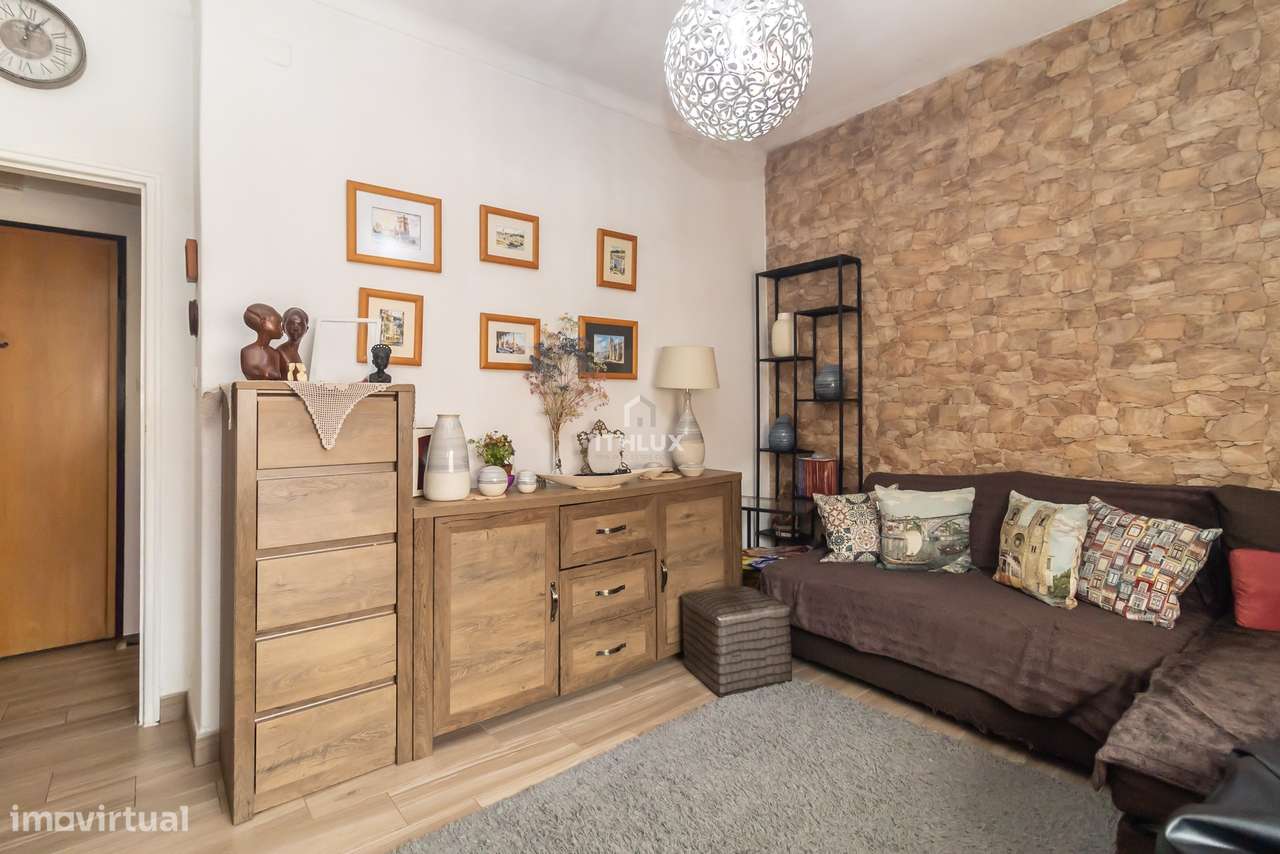 Apartamento T2 Barreiro, perto da Recosta - Grande imagem: 2/31