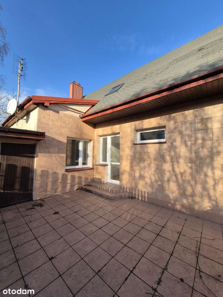 Ocieplony Dom z garażem - Brak Zadłużenia-11