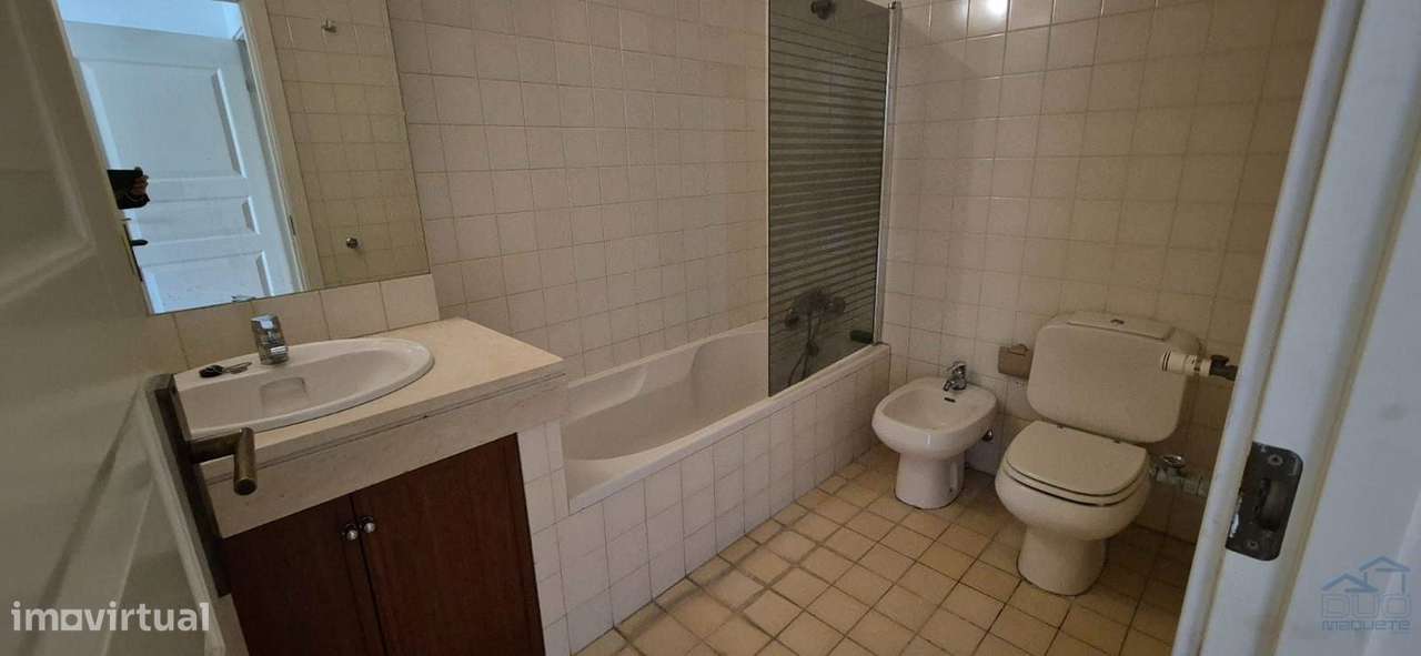 T4 LEÇA DA PALMEIRA-12