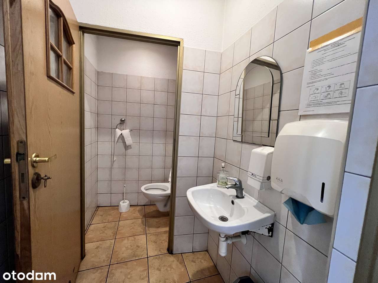 Budynek handlowo-usługowy Sosnowiec ul.Czarna.-17