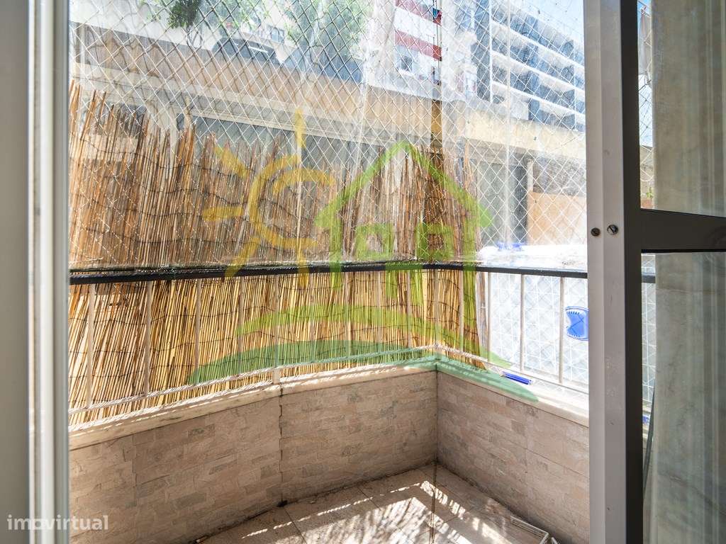 Apartamento T3 em Ramada - Odivelas | Excelente Localização e Lumin...-13